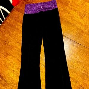 Lululemon groove pants size 4